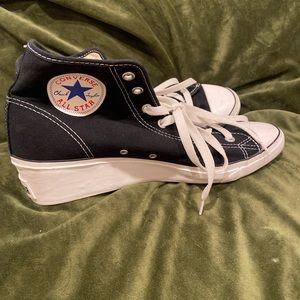 Converse Wedge platform Chuck Taylors size 10 womens. Great condition!